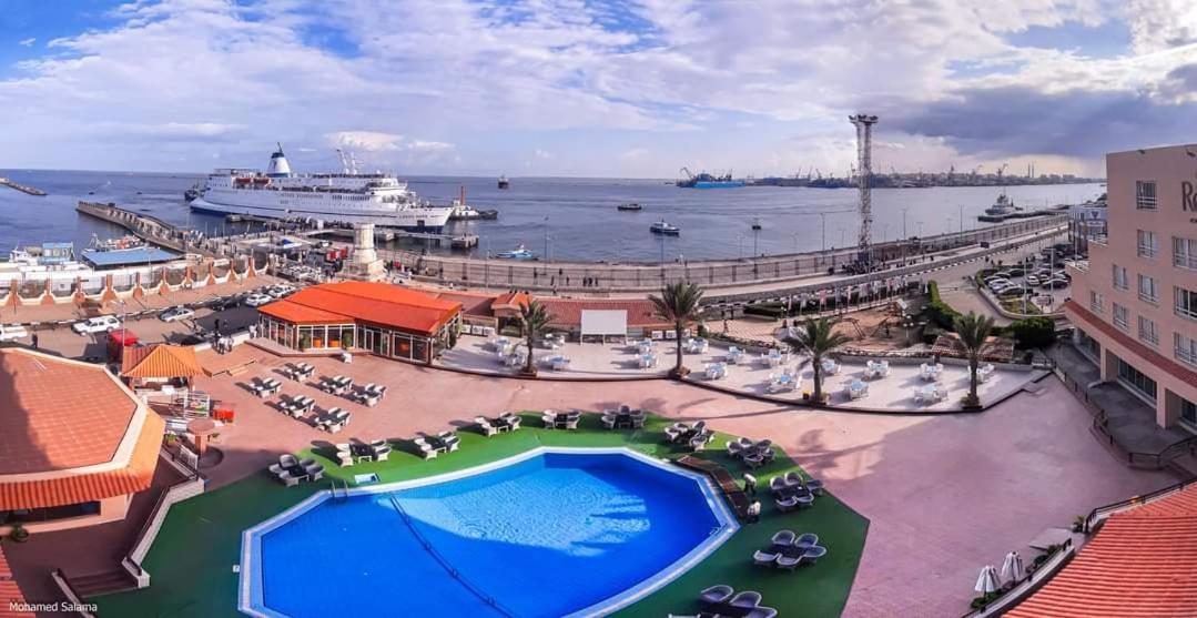 Resta Port Said Hotel Exterior photo